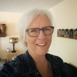 Meet your Posher, Robyn